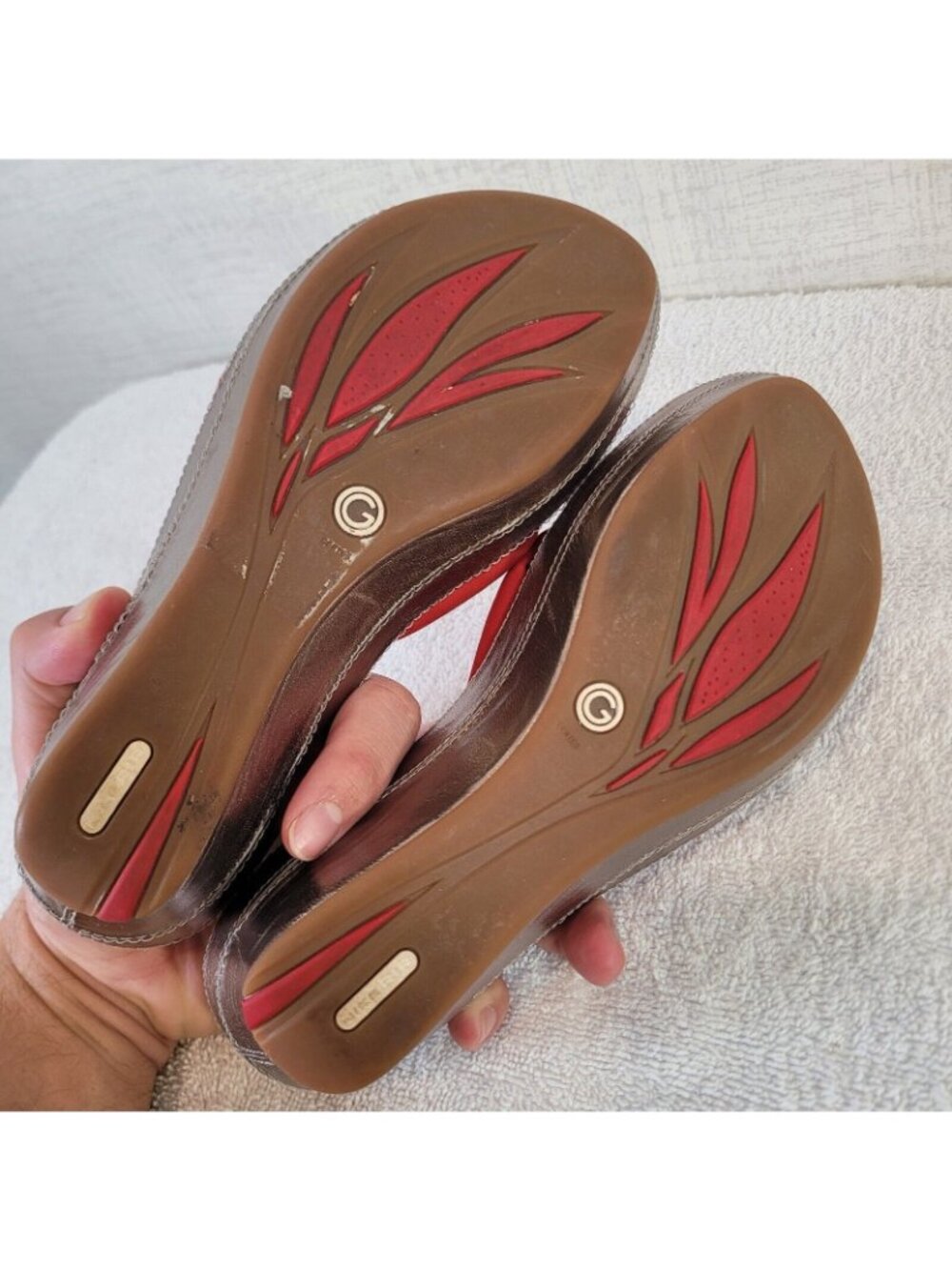Cole Haan Platform Wedge Sandals Womens 6.5 Red Slip On Air Cushioned EUC - Picture 4 of 10